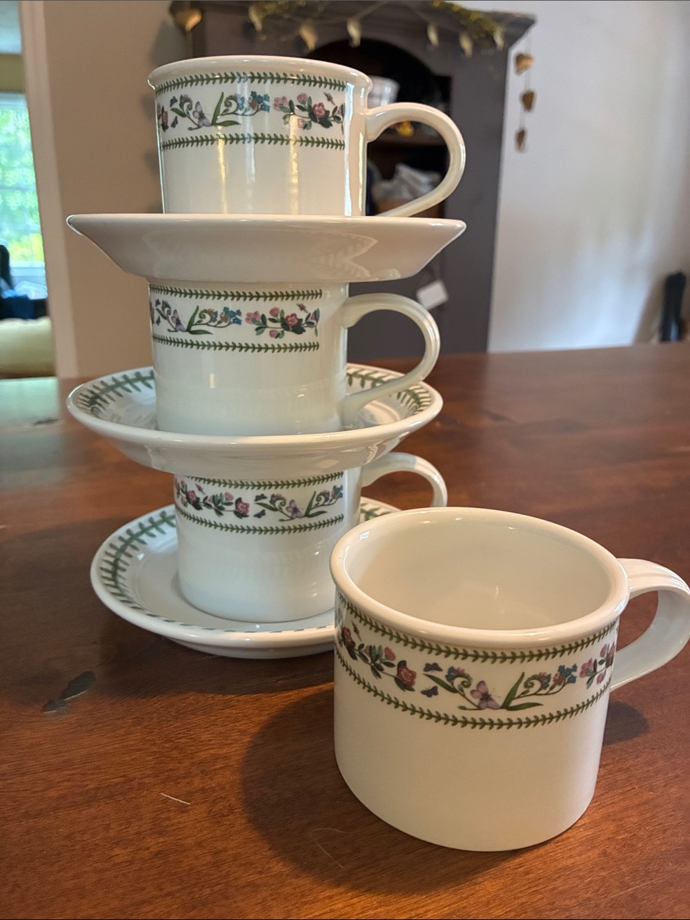 Portmeirion Botanic Variation 4 Flat Cups and 3 Saucers Made in England